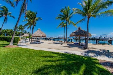 Ocean Harbour K31 Islamorada Exterior photo