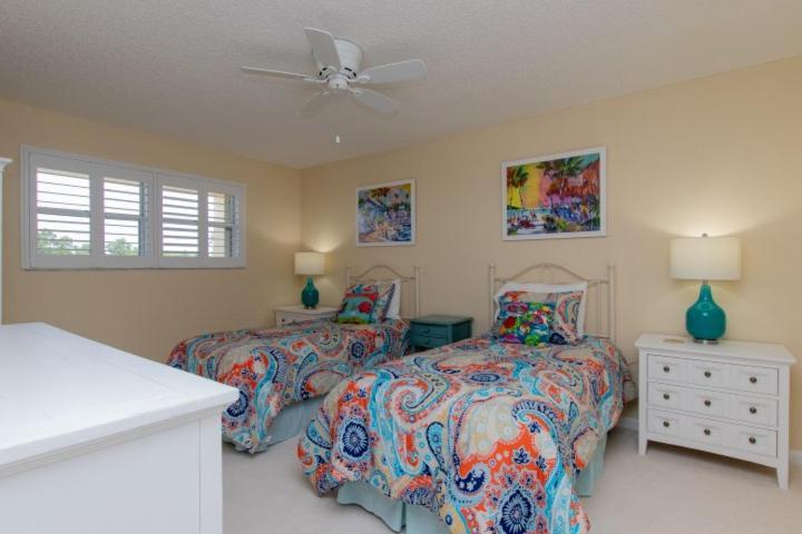 Ocean Harbour K31 Islamorada Exterior photo